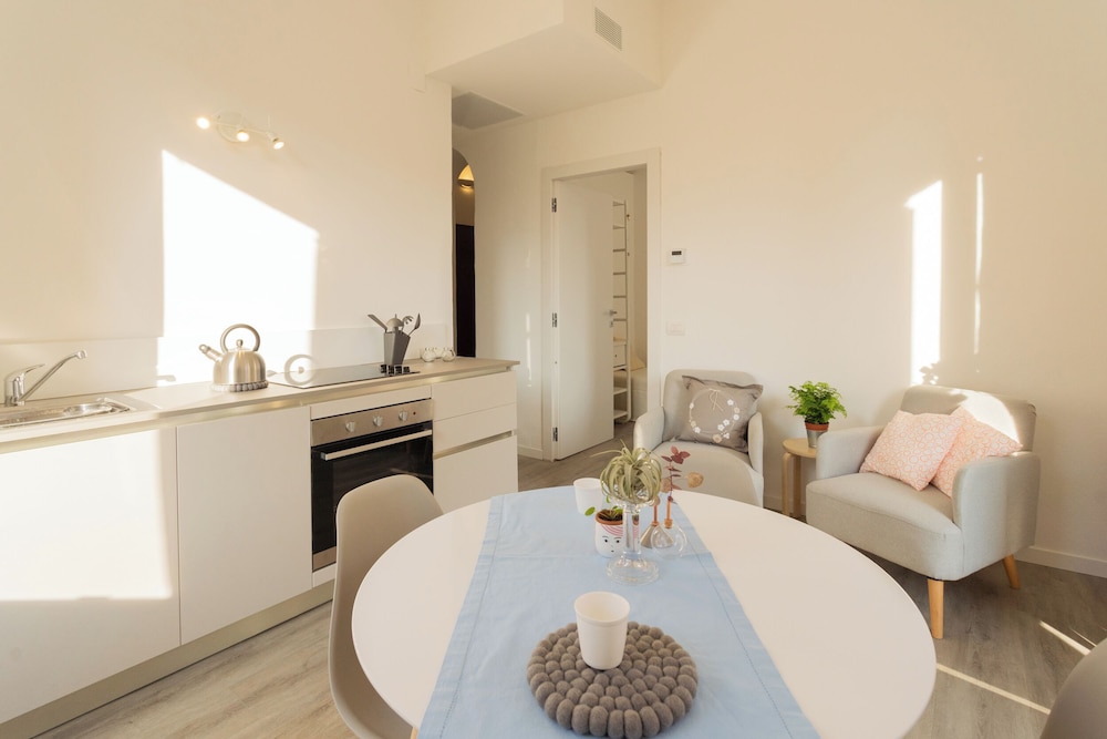 Via Anzi Como Apartments by Rent all Como