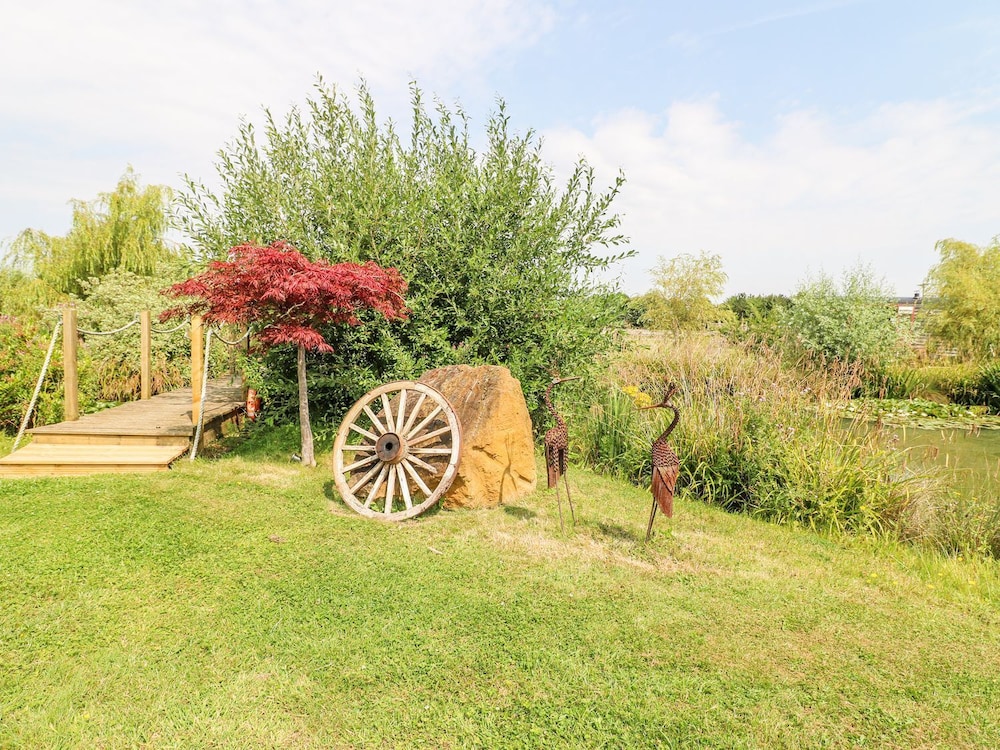 Poppie's Shepherds Hut at Shepherds Lodge