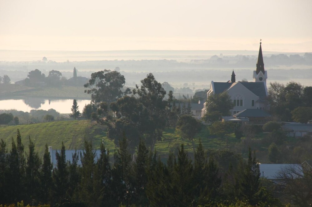 Photo 28