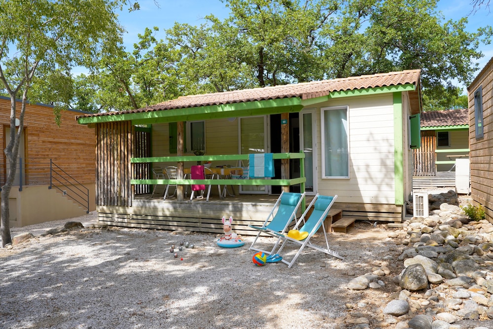 Camping Le Bois Fleuri