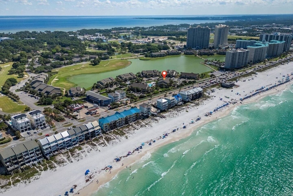 Grandview 2 Bedroom Condo