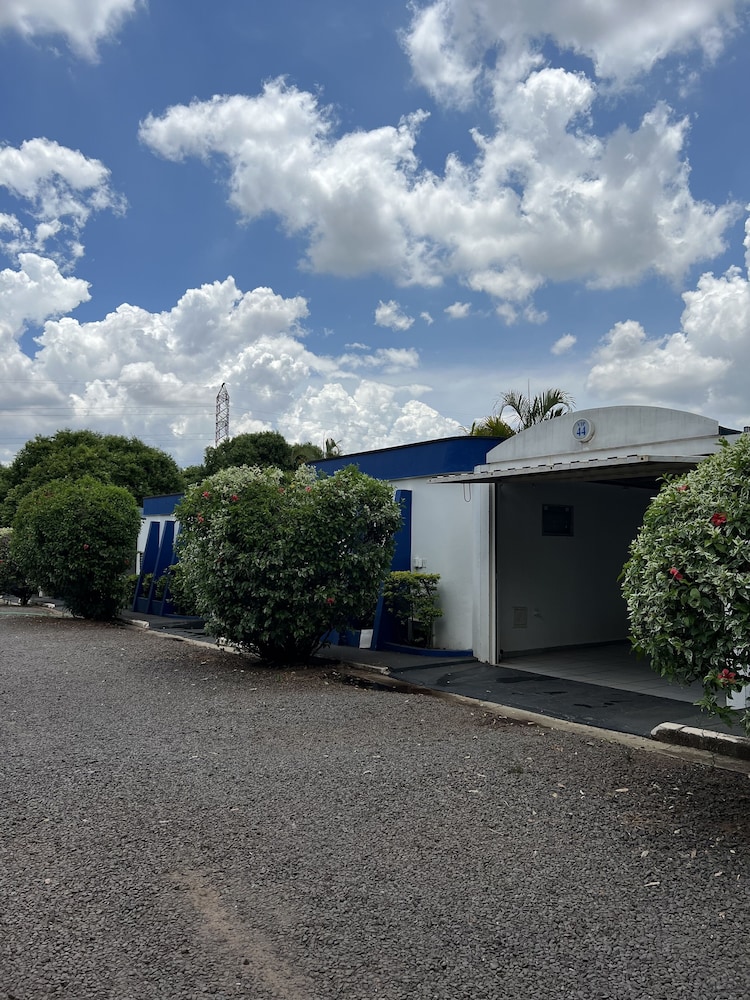 Espacial Motel