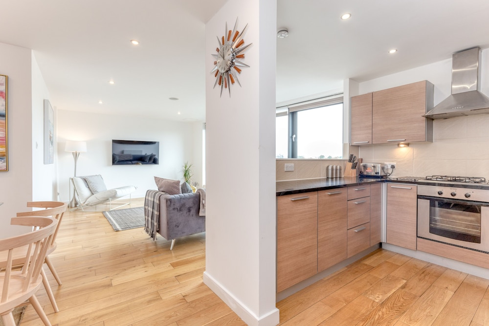 Executive 7 Apartments