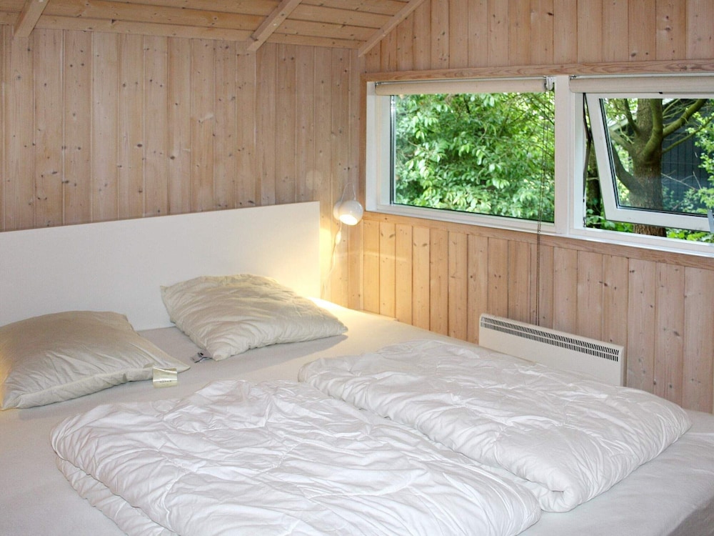 6 Person Holiday Home in Ansager