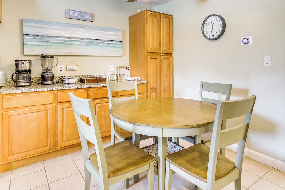 Private Beach Access: Hilton Head Island Condo!