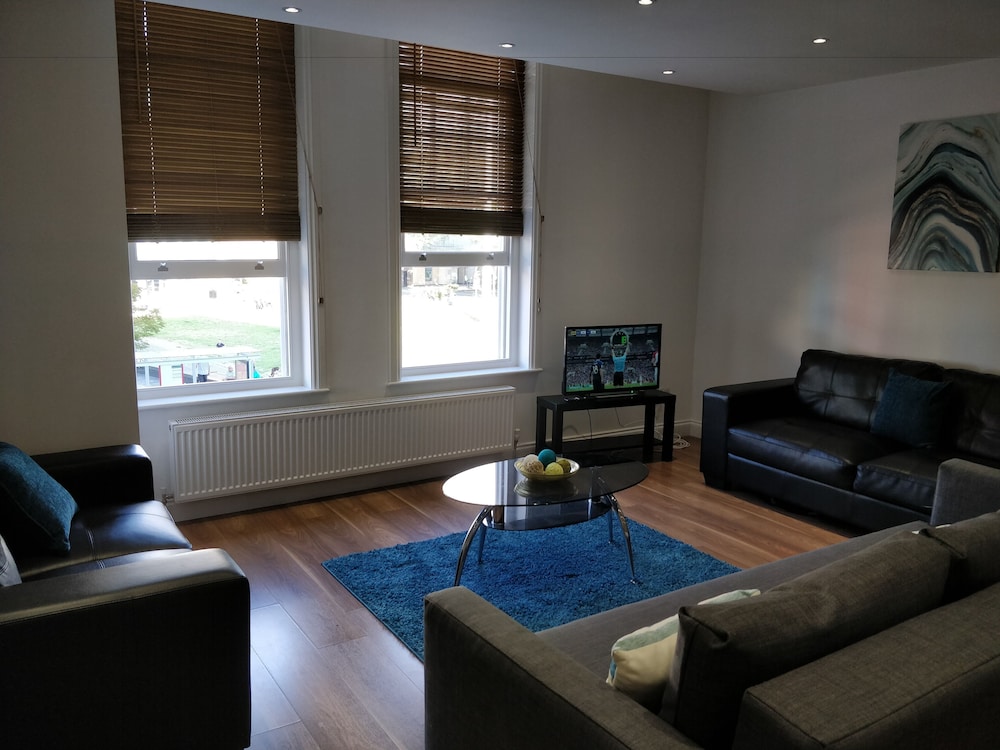 Clifton Apartment