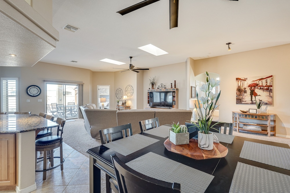 Private Pool & Hot Tub: Lake Havasu City Gem!