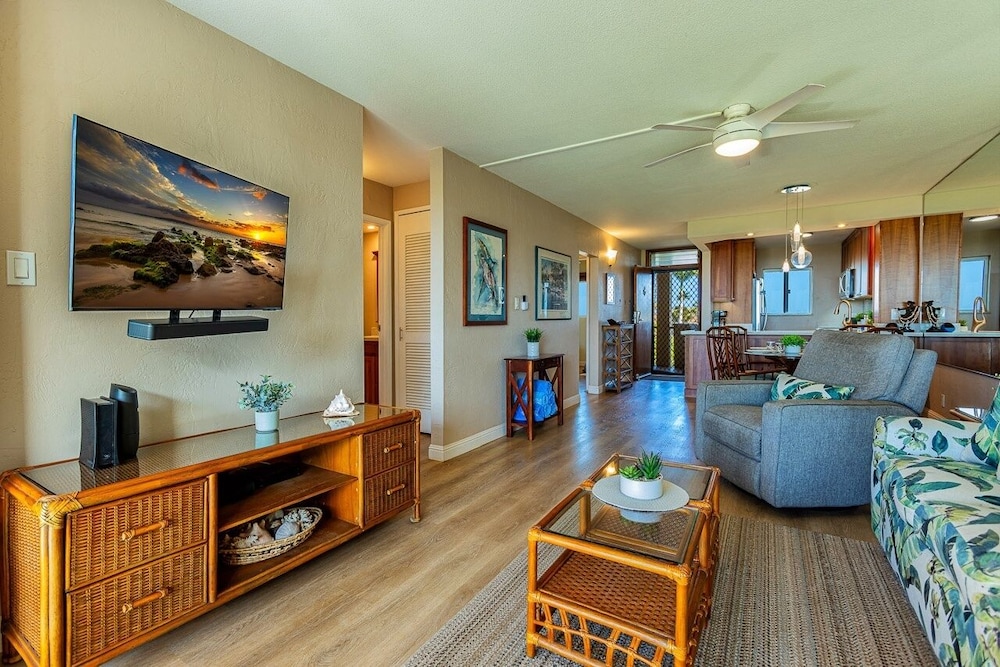 Menehune Shores 324 2 Bedroom Condo