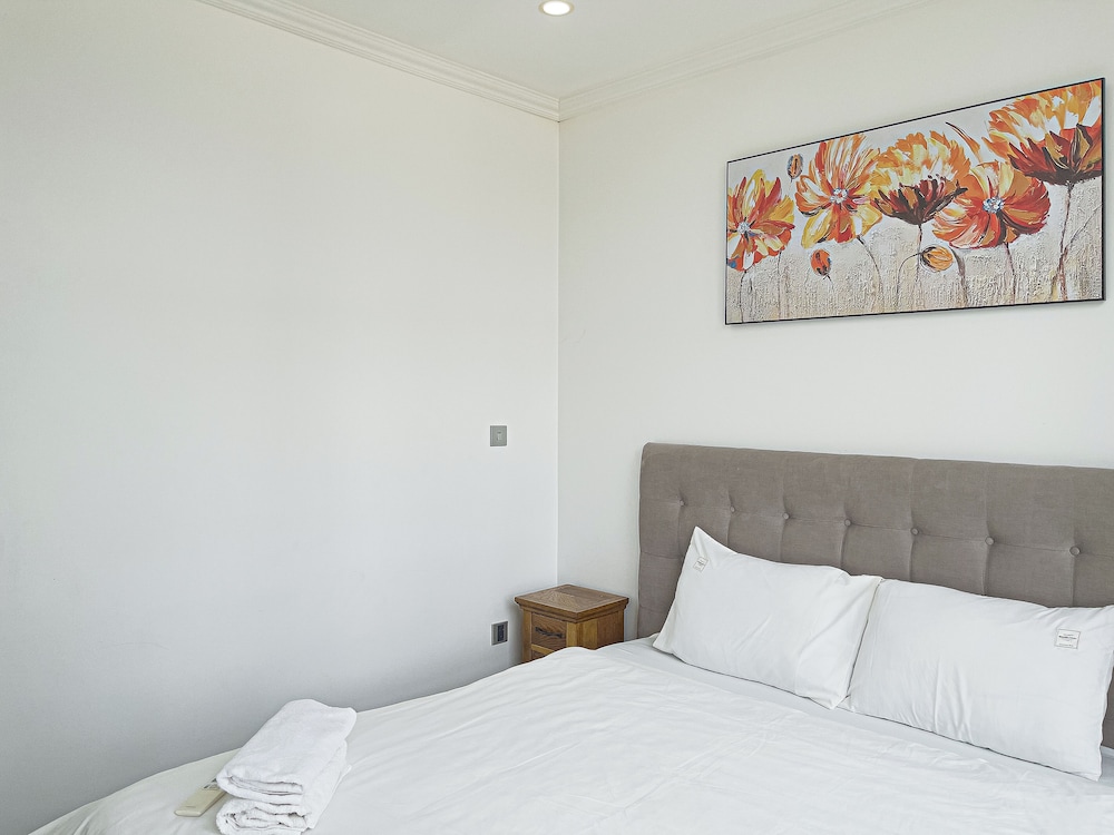 TIL - Vinhomes Skylake Elegance Suites