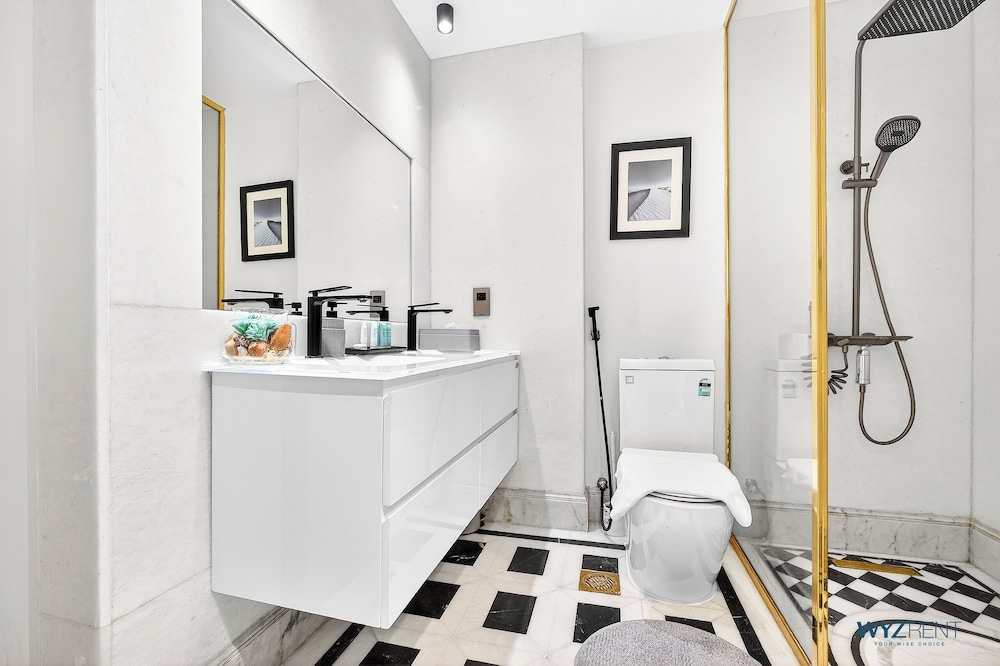Arabian Elegance 1BR Zanzabeel 1 w Views