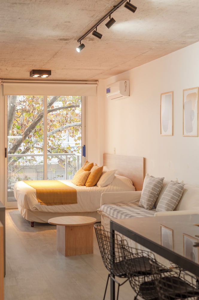 CloudBA Oro Soho Apartments