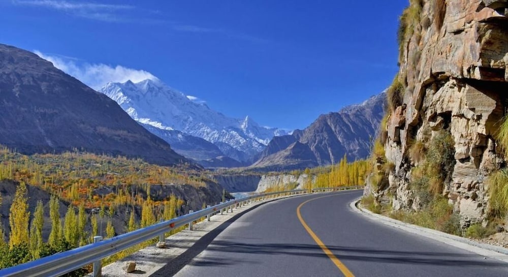 Faizan Guest House Hunza view 5