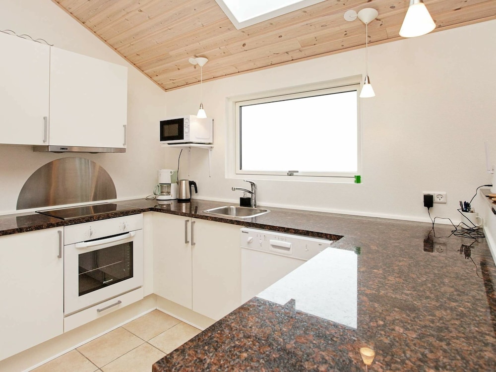6 Person Holiday Home in Faaborg view 5