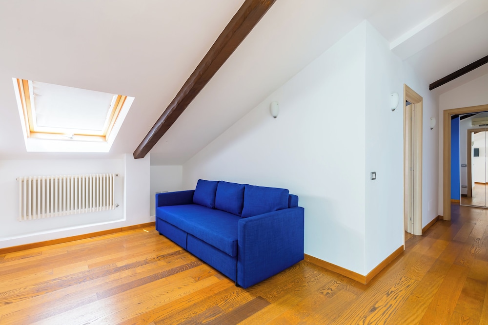 Attico al Duomo by Napoliapartments