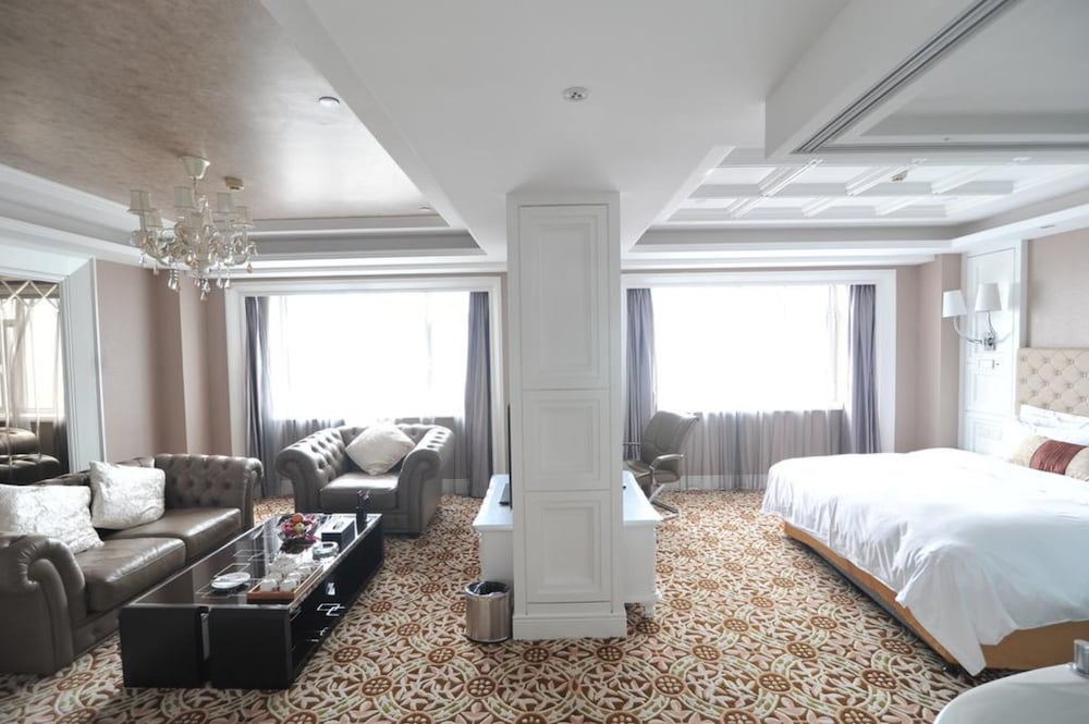 Yantai Vacations - Bihai Hotel Yantai - Property Image 1