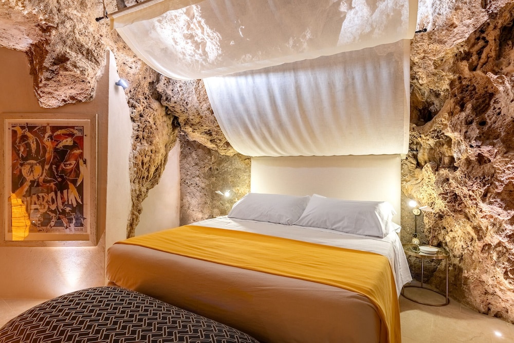 Charming Nest With Terrace by Wonderful Italy