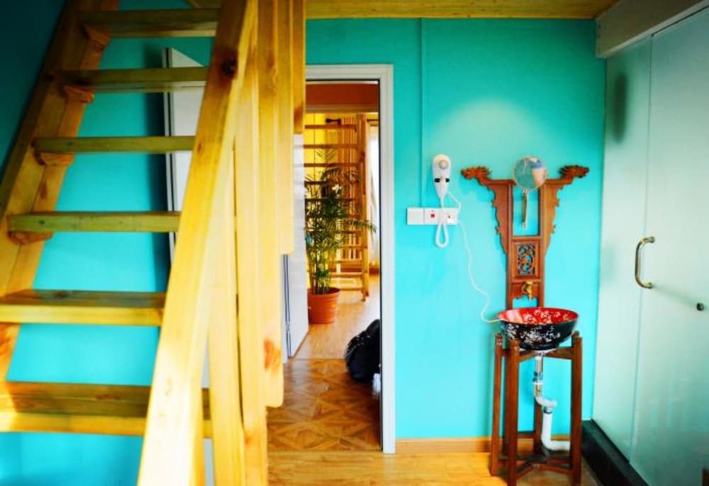 Sharemood Guest House