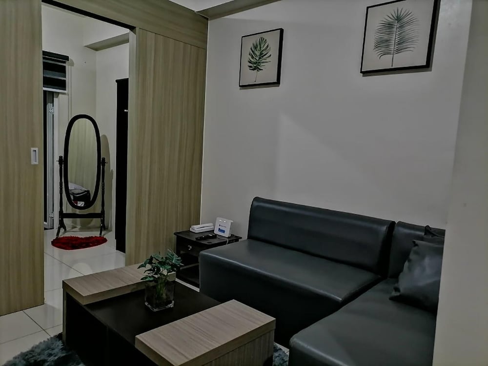 Cozy Urban Apartment in Pasay City
