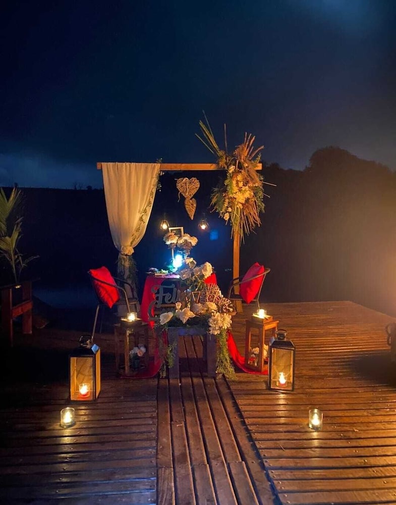 Celeste Glamping Guatape
