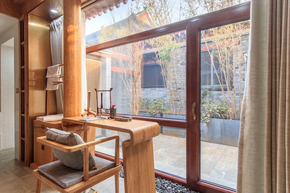 Isvara Flowing Ocean Guesthouse