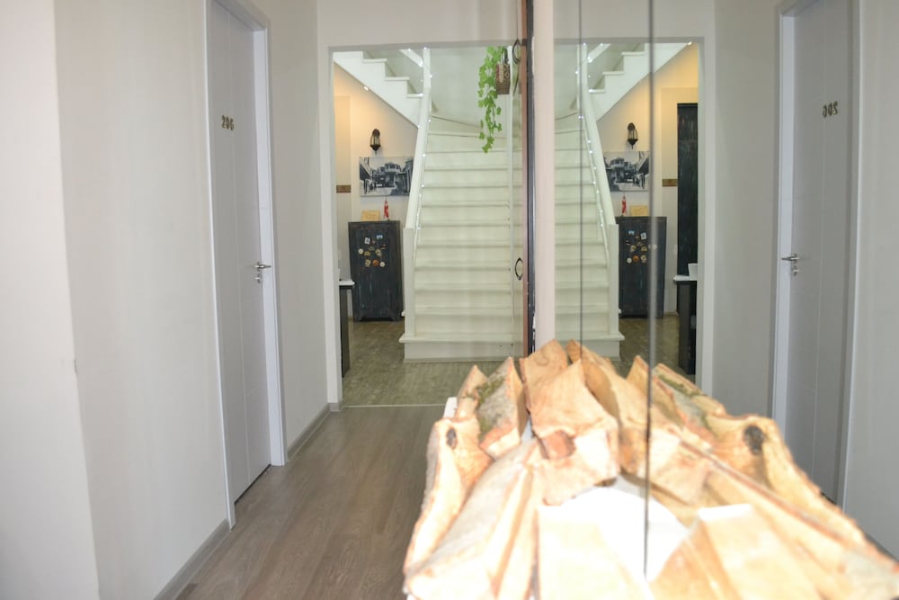 Guest House 36