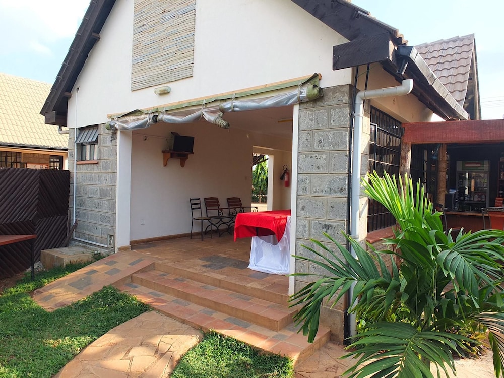 Afrika Lodges - Voi