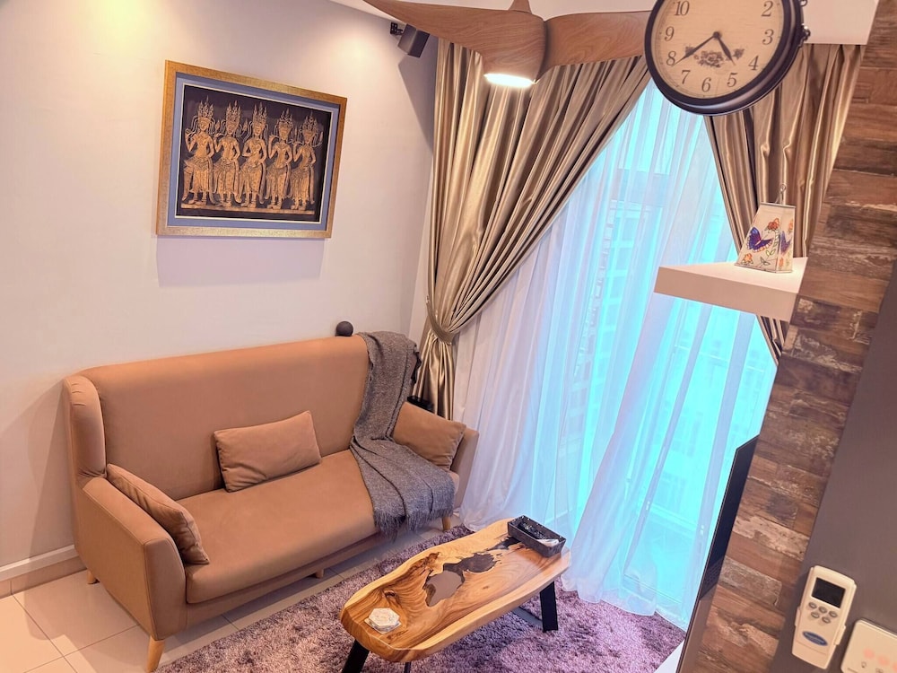 The JB House - A 5 Star Quality Home At Iskandar Puteri