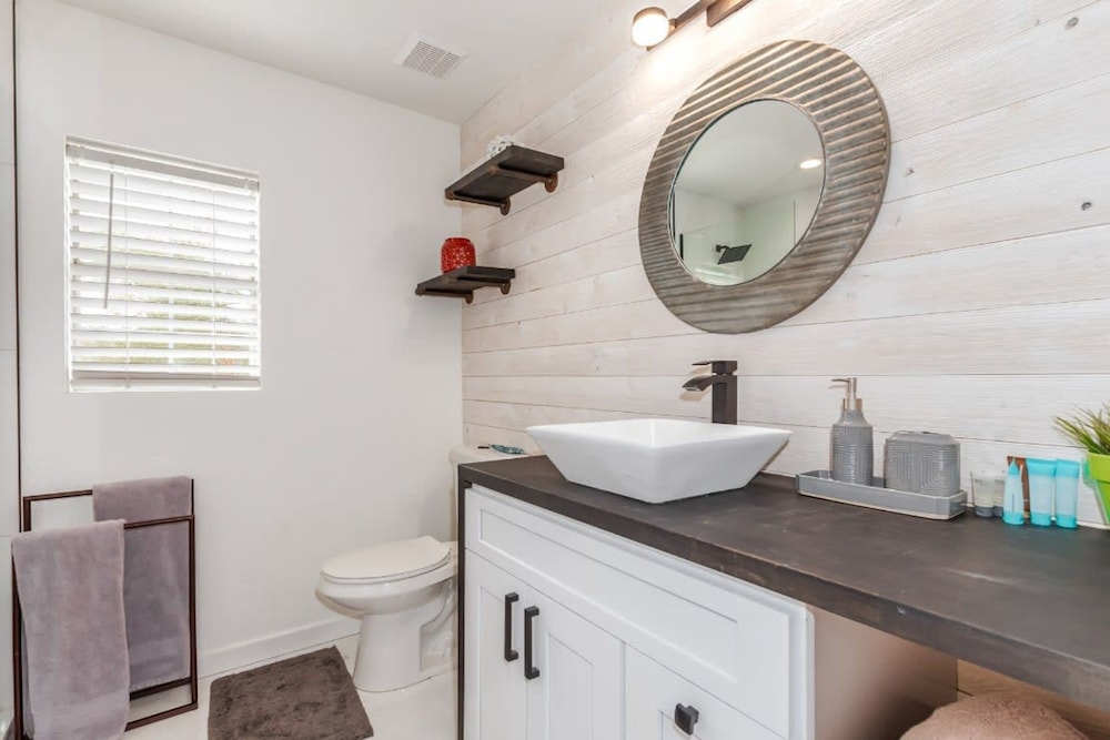 Sunburst Estate Htd Pool Putt Grn Sleeps 14