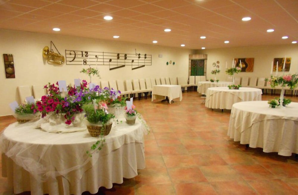meeting & event spaces