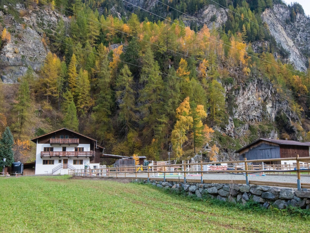 Farmhouse in Otztal Near Ski Arena
