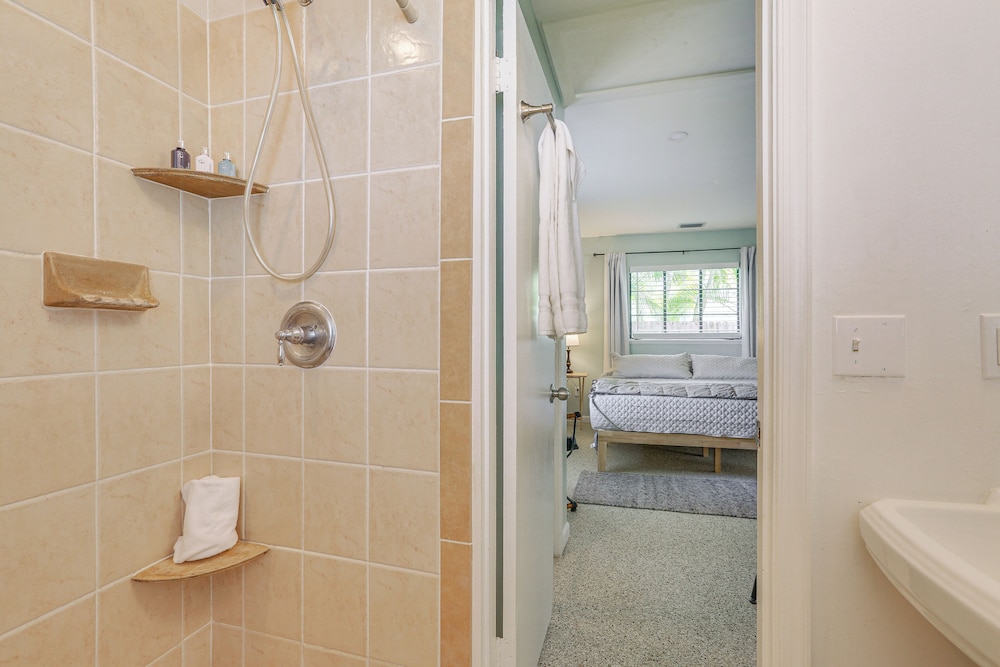 3 Mi to Dtwn Fort Myers: Apt w/ Outdoor Space