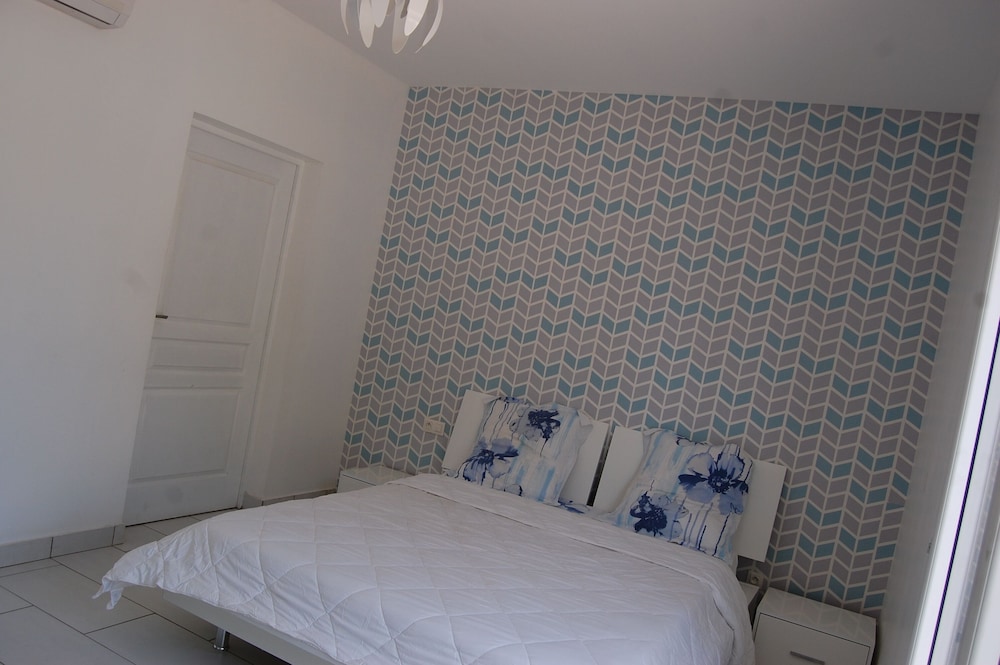 Splendid Villa 2015 view 2