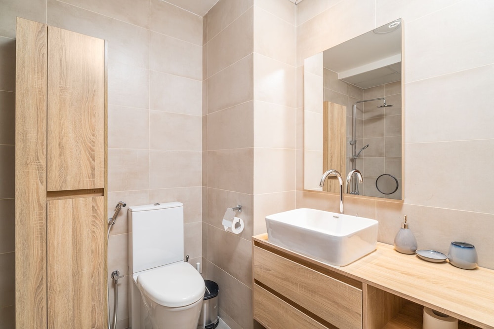 Nasma Holiday Homes - Al Hamra Village