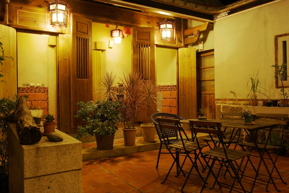 Horseshoe Crab Cottage - Hostel