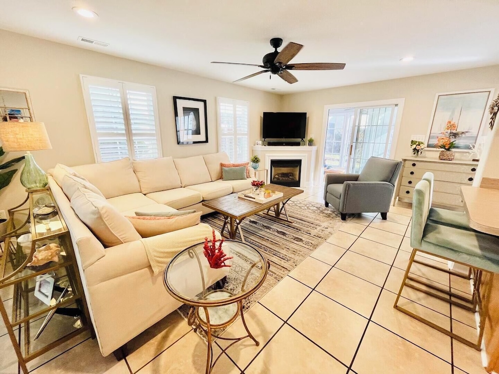 Simonton Court 20256
