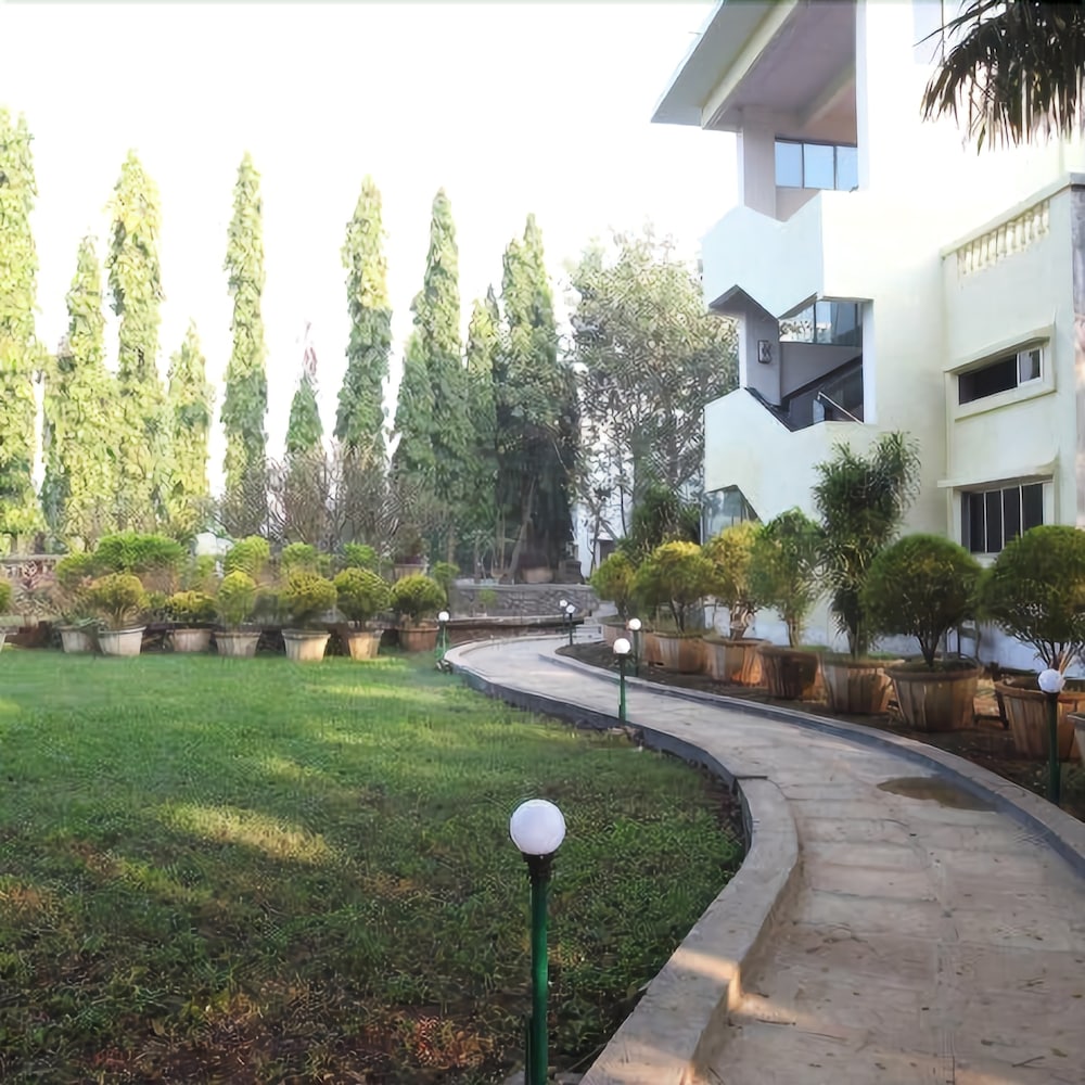 kamath residency nature resort