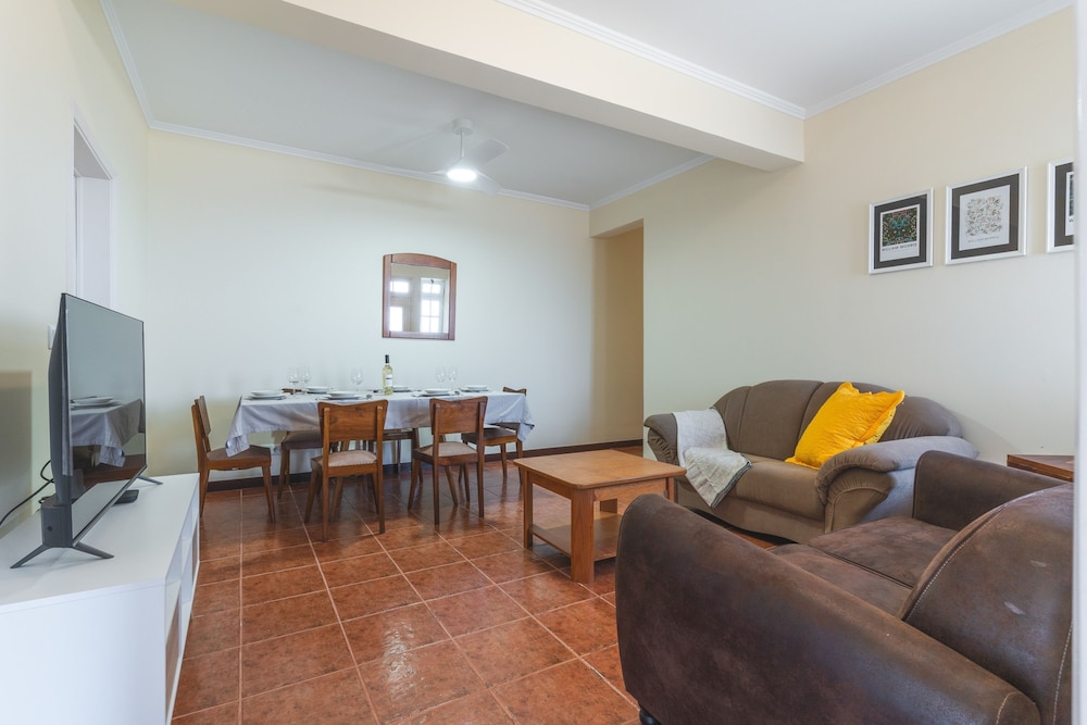 Vale Formoso 1 by Atlantic Holiday
