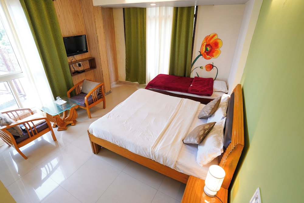 Hotel Sapphire unit of Anand Hospitality