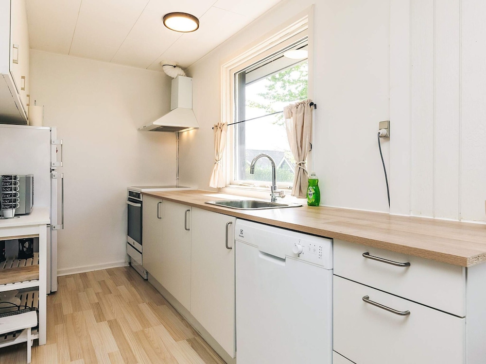 5 Person Holiday Home in Hadsund