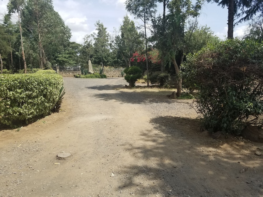 Triple Eden Naivasha Hotel