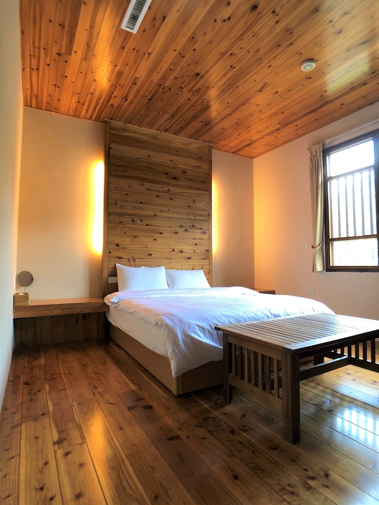 Village B&B
