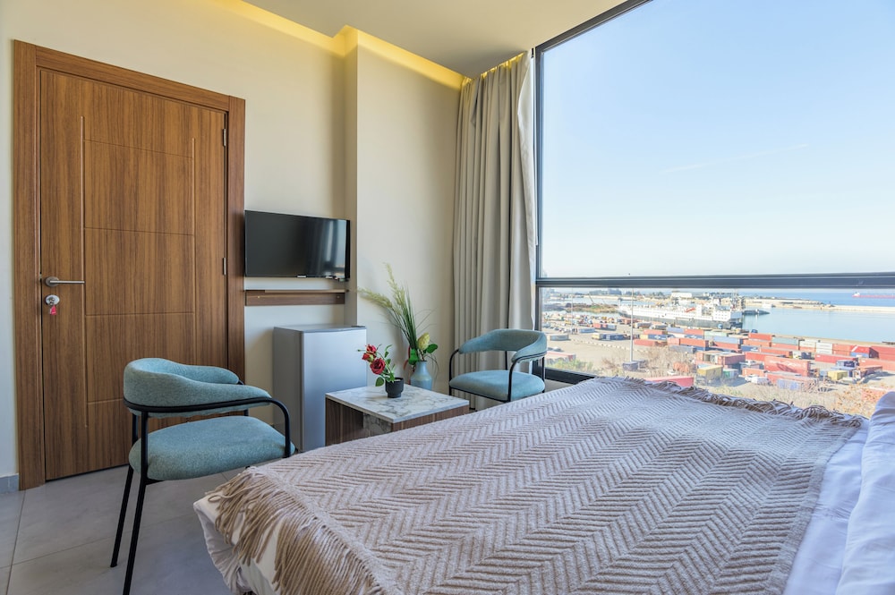 Gate 9 Tower -Studios & Apts Mar Mikhael