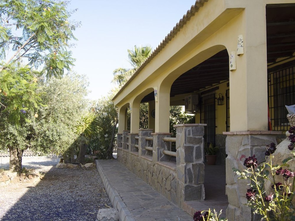 Special Village in Cantoria