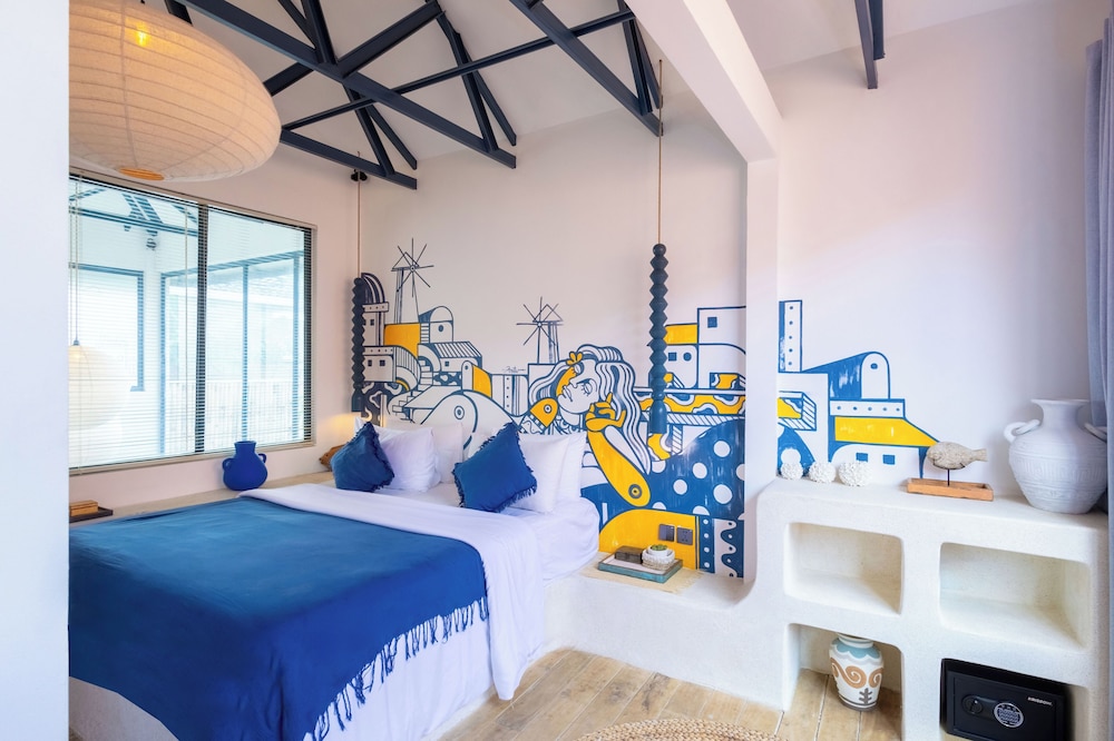 Studio Santorini - 1 BR Loft in Canggu