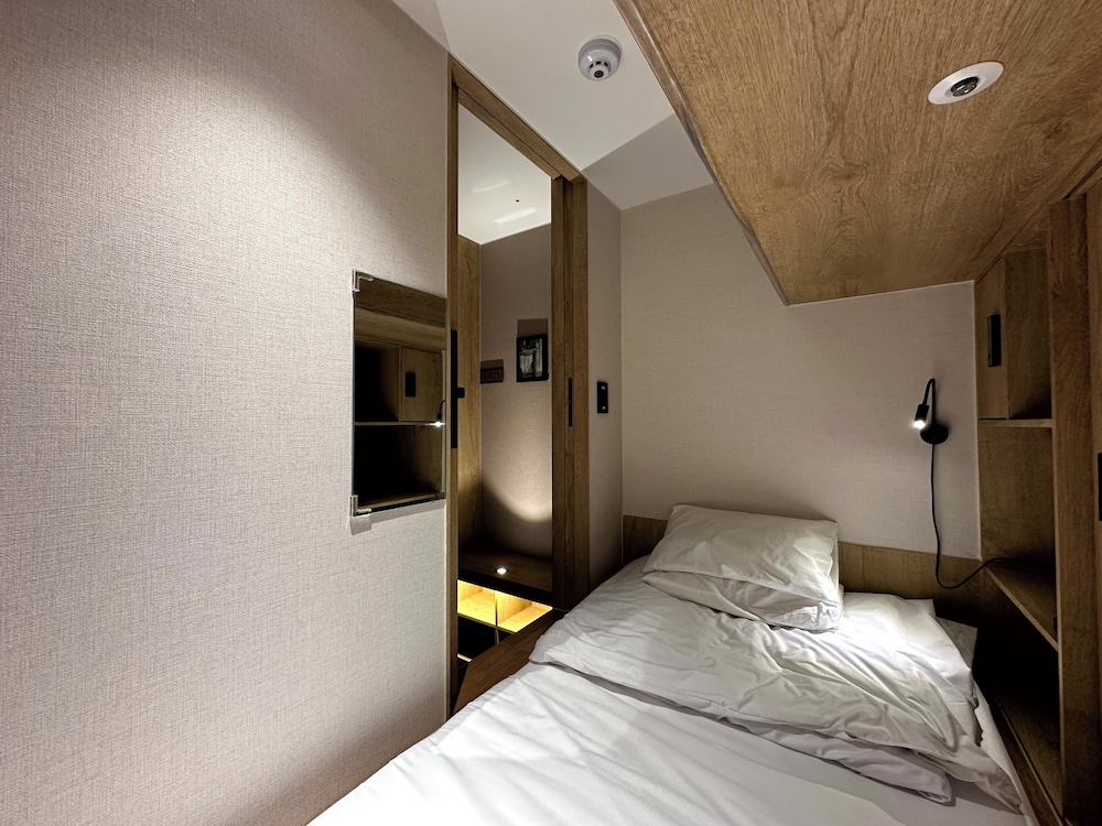 Nomad Live Hostel