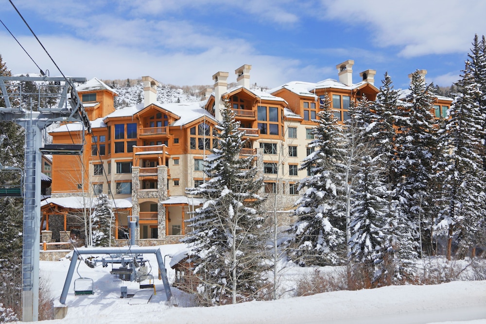 Beautiful Mountain View 2br Condo - Ski-in/out 2 Bedroom Condo