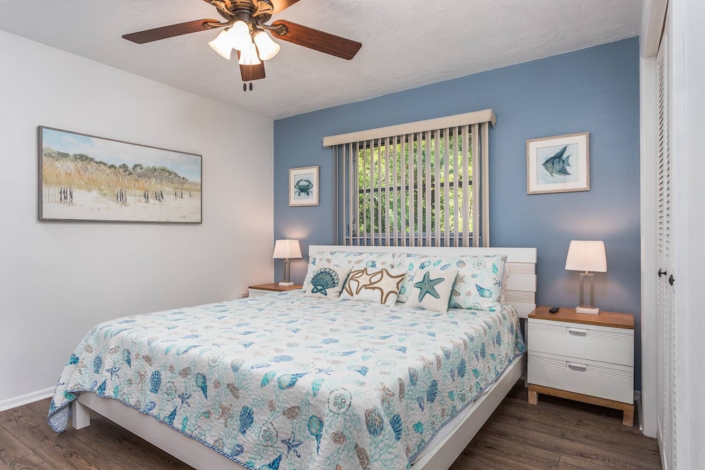 Vista Hermosa Casita Near the Beach - Property Image 44