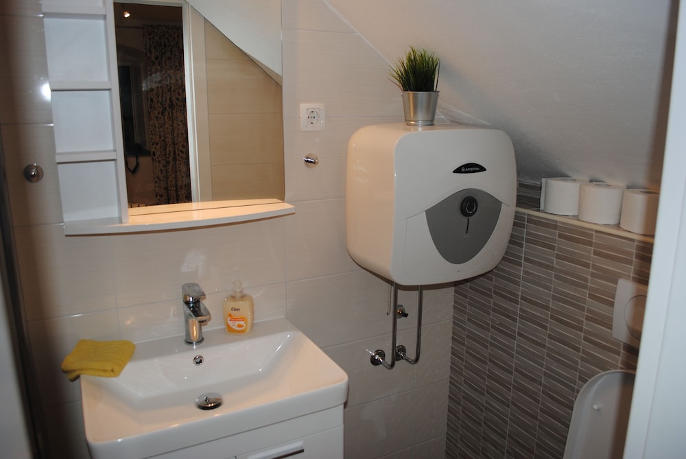 Photo 40