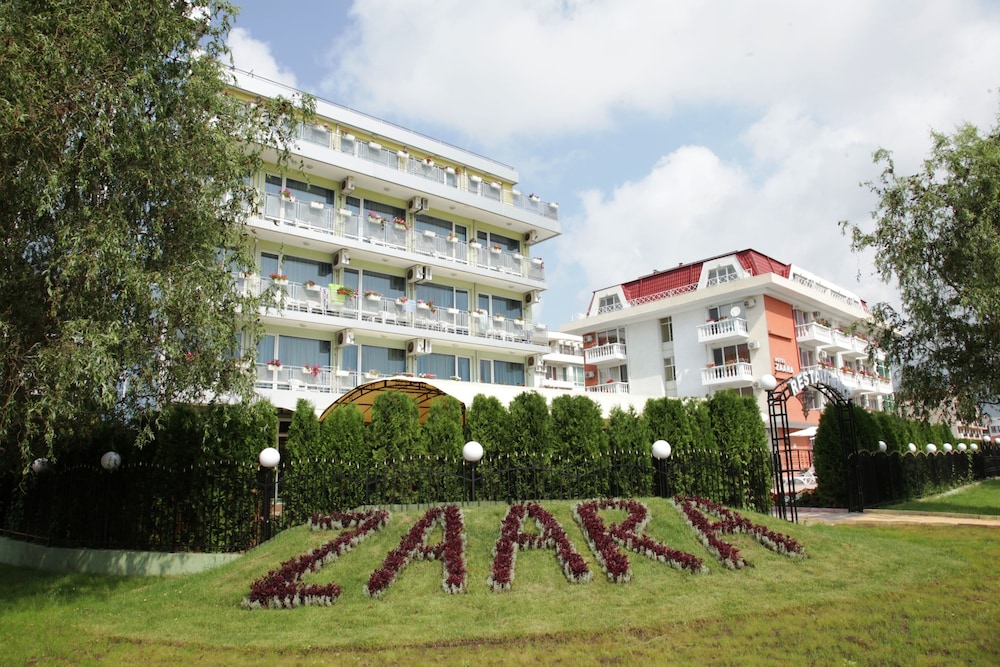 Hotel Zaara