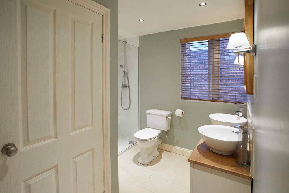 Host Stay Spyglass 1708